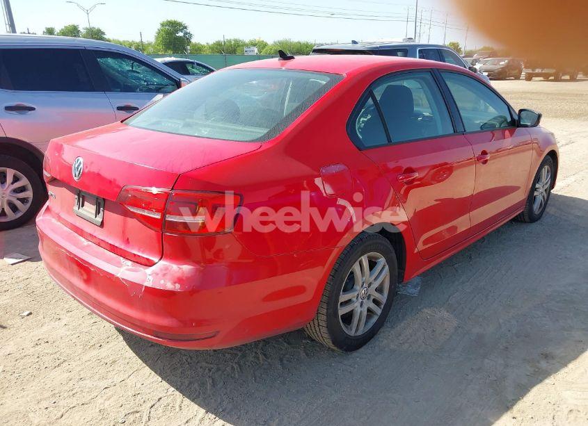 Photo 4 of 2015 Volkswagen Jetta 2.0L S (VIN 3VW2K7AJ1FM352638)