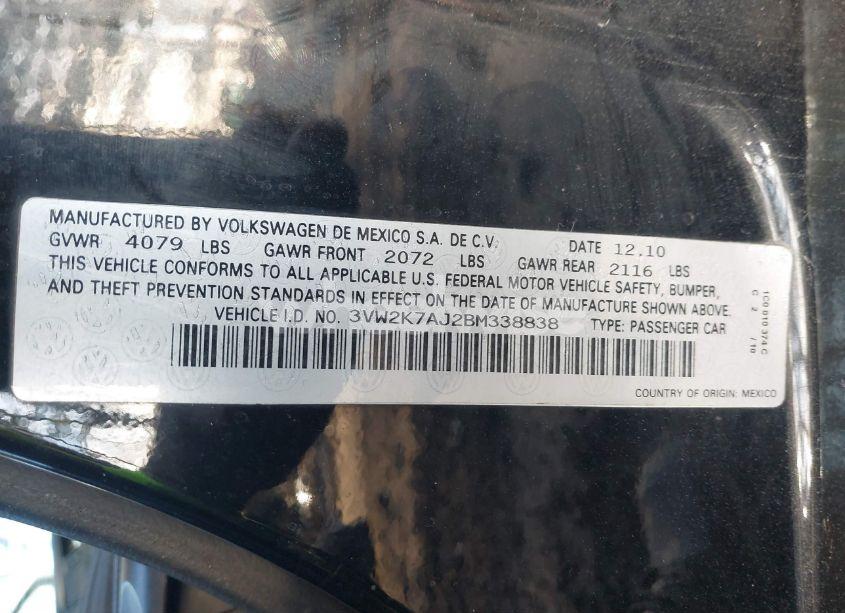 Photo 9 of 2011 Volkswagen Jetta 2.0L S (VIN 3VW2K7AJ2BM338838)