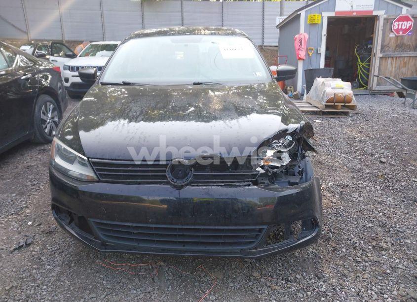 Photo 12 of 2012 Volkswagen Jetta 2.0L S (VIN 3VW2K7AJ2CM358072)