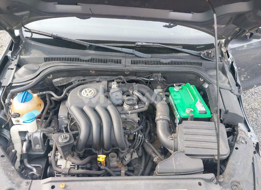Photo 10 of 2012 Volkswagen Jetta 2.0L S (VIN 3VW2K7AJ2CM392383)