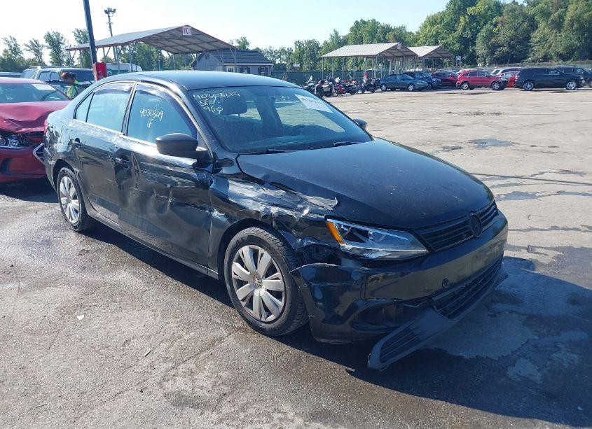 2012 Volkswagen Jetta 2.0L S (VIN 3VW2K7AJ2CM392691) main photo