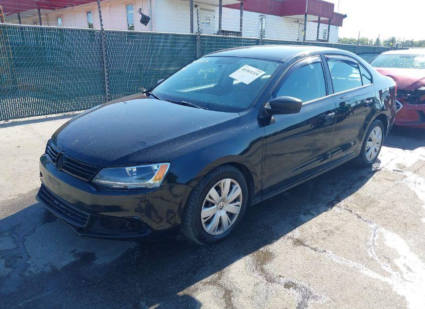 Photo 2 of 2012 Volkswagen Jetta 2.0L S (VIN 3VW2K7AJ2CM392691)