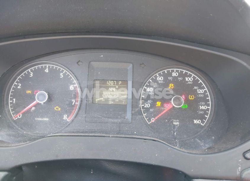 Photo 7 of 2012 Volkswagen Jetta 2.0L S (VIN 3VW2K7AJ2CM417329)