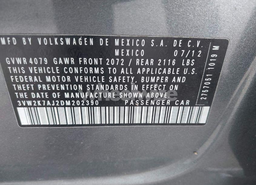 Photo 9 of 2013 Volkswagen Jetta 2.0L S (VIN 3VW2K7AJ2DM202390)