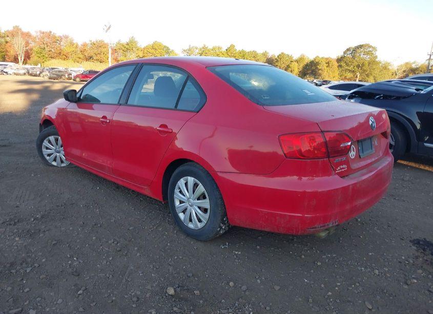 Photo 3 of 2013 Volkswagen Jetta 2.0L S (VIN 3VW2K7AJ2DM233428)