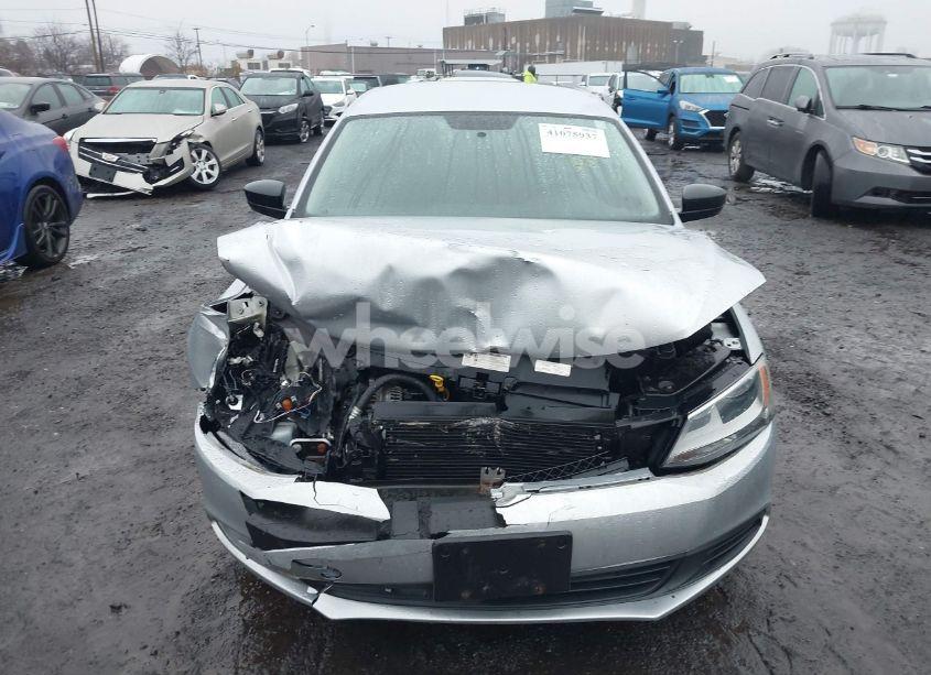 Photo 12 of 2013 Volkswagen Jetta 2.0L S (VIN 3VW2K7AJ2DM318320)