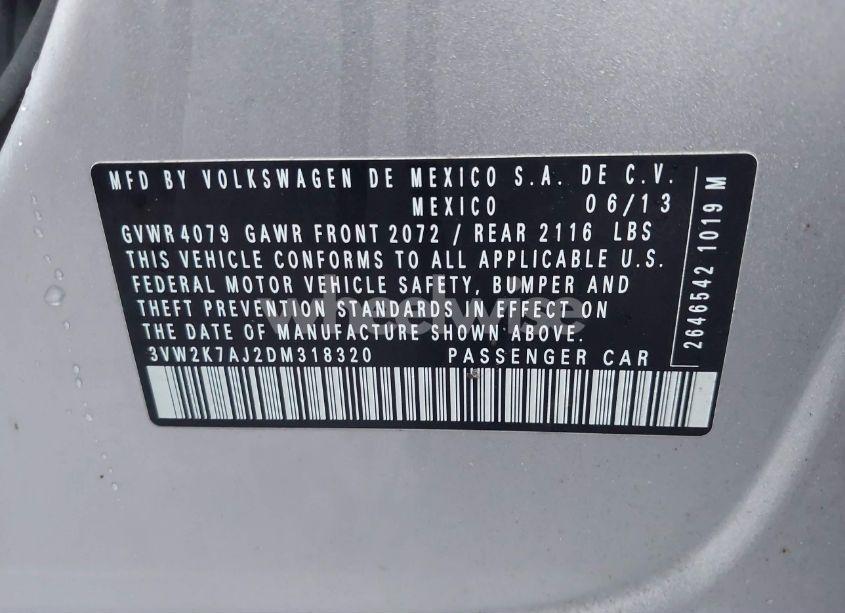 Photo 9 of 2013 Volkswagen Jetta 2.0L S (VIN 3VW2K7AJ2DM318320)