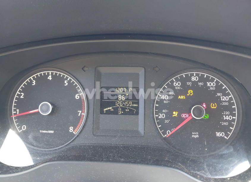 Photo 7 of 2013 Volkswagen Jetta 2.0L S (VIN 3VW2K7AJ2DM369459)