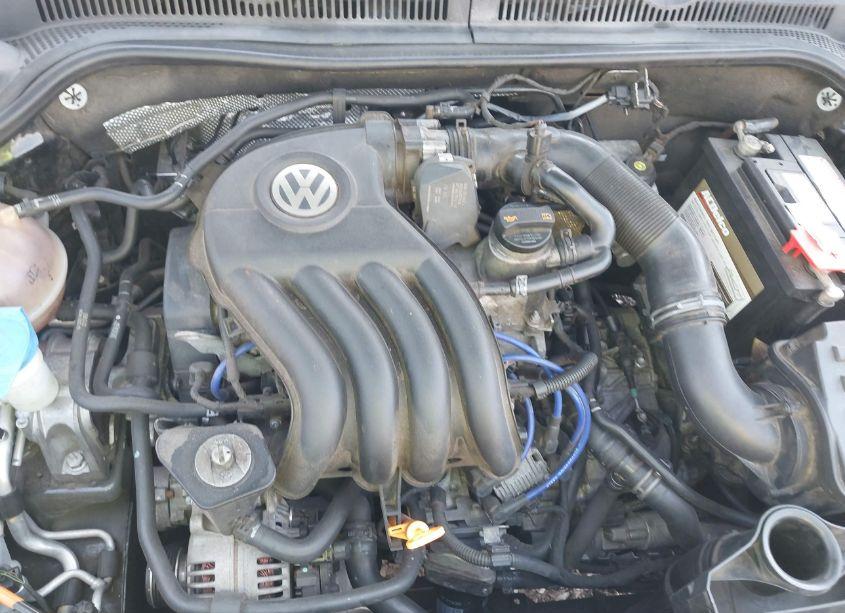 Photo 10 of 2014 Volkswagen Jetta 2.0L S (VIN 3VW2K7AJ2EM209132)