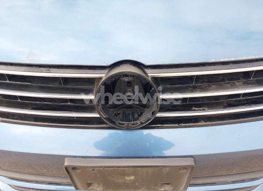 Photo 6 of 2015 Volkswagen Jetta 2.0L S (VIN 3VW2K7AJ2FM210847)