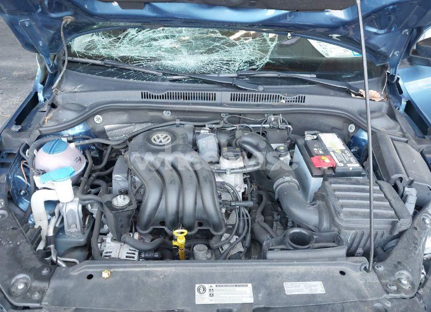 Photo 10 of 2015 Volkswagen Jetta 2.0L S (VIN 3VW2K7AJ2FM217913)