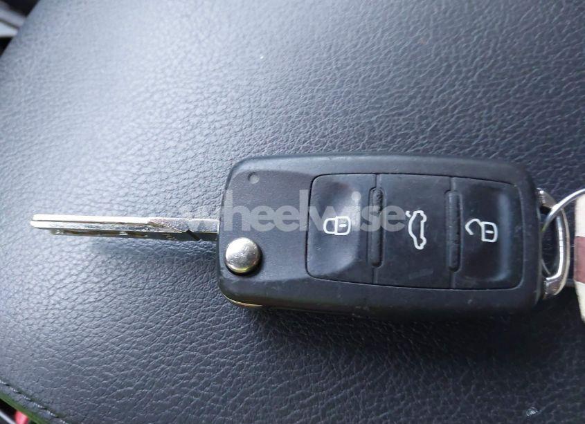 Photo 11 of 2015 Volkswagen Jetta 2.0L S (VIN 3VW2K7AJ2FM217913)