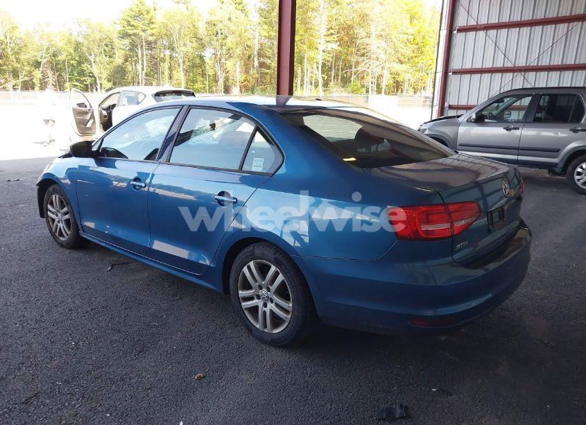 Photo 3 of 2015 Volkswagen Jetta 2.0L S (VIN 3VW2K7AJ2FM217913)