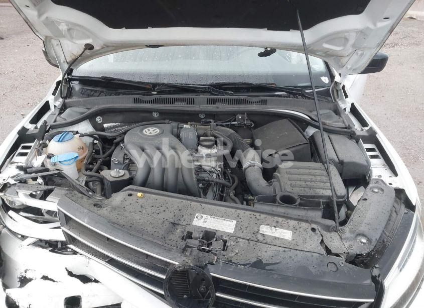 Photo 10 of 2015 Volkswagen Jetta 2.0L S (VIN 3VW2K7AJ2FM294829)