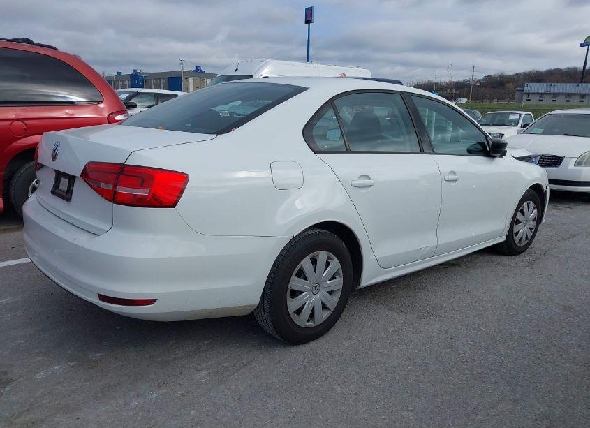 Photo 4 of 2015 Volkswagen Jetta 2.0L S (VIN 3VW2K7AJ2FM317543)