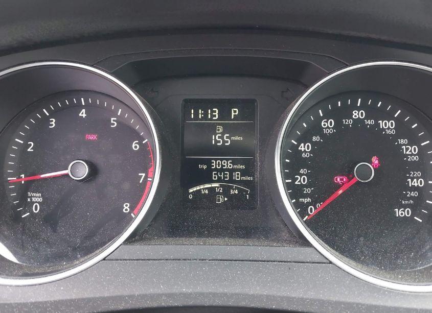 Photo 7 of 2015 Volkswagen Jetta 2.0L S (VIN 3VW2K7AJ2FM317543)