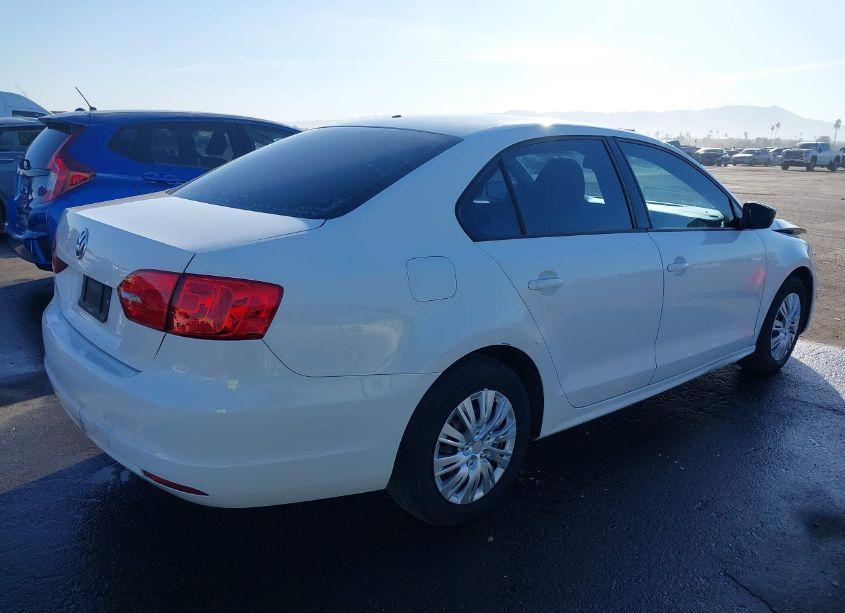 Photo 4 of 2012 Volkswagen Jetta 2.0L S (VIN 3VW2K7AJ3CM355391)