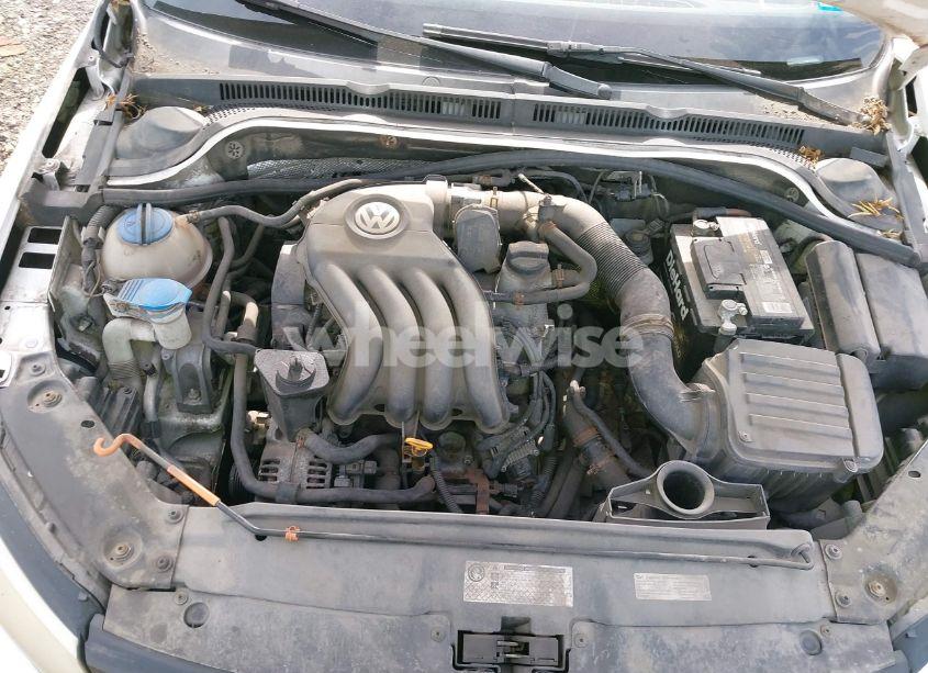 Photo 10 of 2012 Volkswagen Jetta 2.0L S (VIN 3VW2K7AJ3CM463493)
