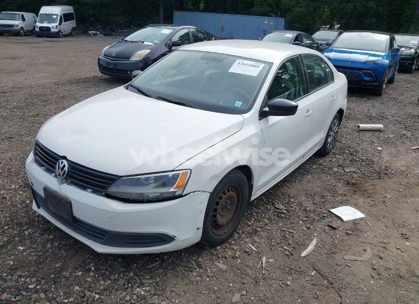 Photo 6 of 2012 Volkswagen Jetta 2.0L S (VIN 3VW2K7AJ3CM463493)