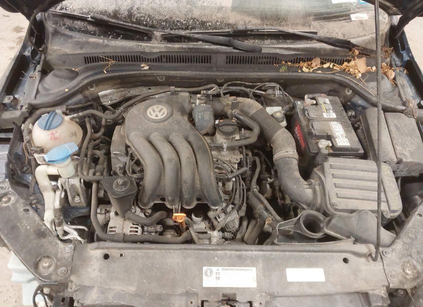 Photo 10 of 2012 Volkswagen Jetta 2.0L S (VIN 3VW2K7AJ3CM464742)