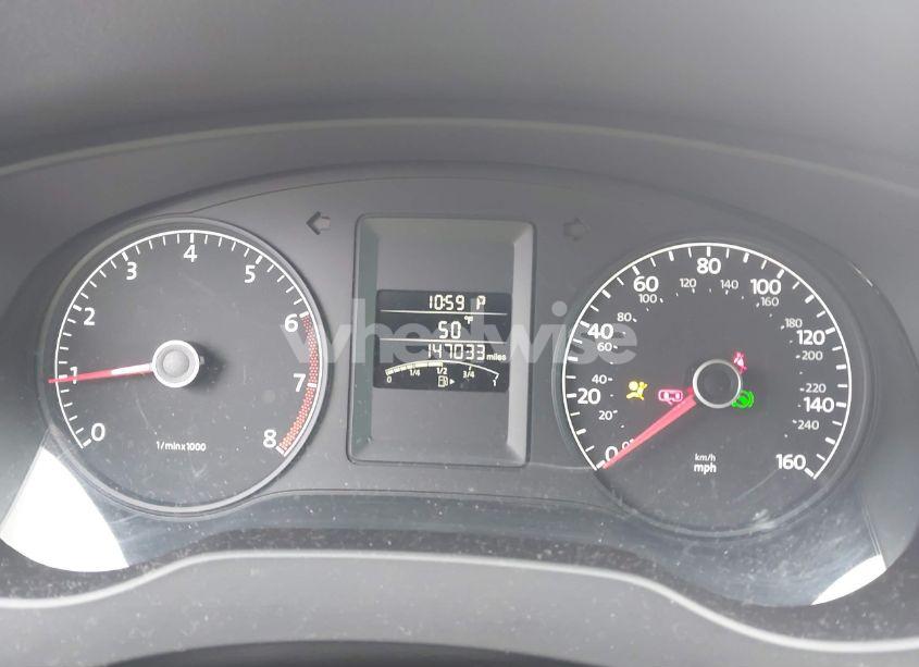 Photo 7 of 2013 Volkswagen Jetta 2.0L S (VIN 3VW2K7AJ3DM212510)