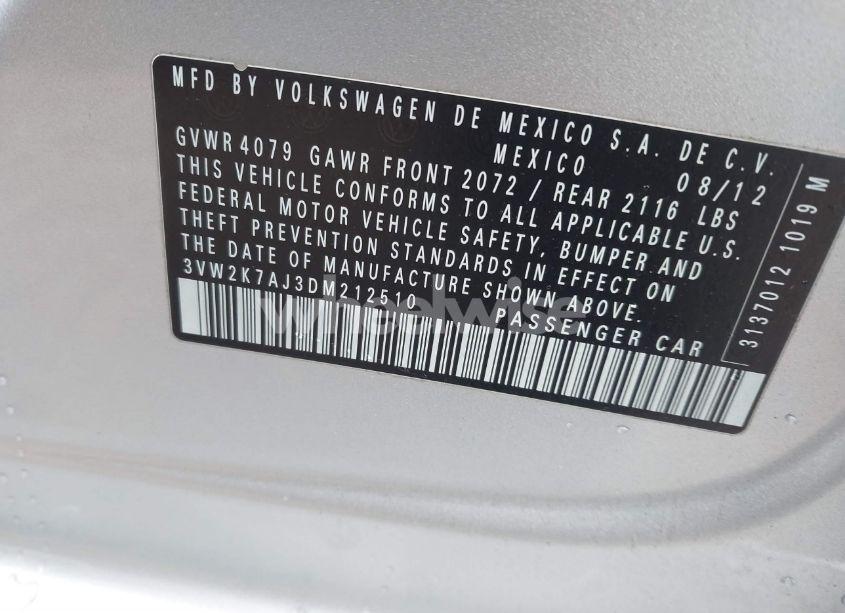 Photo 9 of 2013 Volkswagen Jetta 2.0L S (VIN 3VW2K7AJ3DM212510)