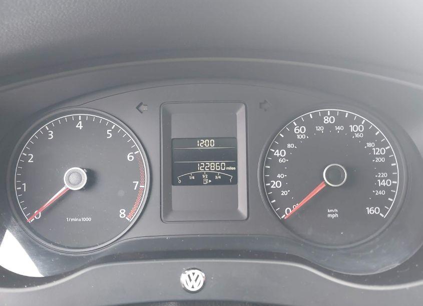 Photo 7 of 2013 Volkswagen Jetta 2.0L S (VIN 3VW2K7AJ3DM300084)