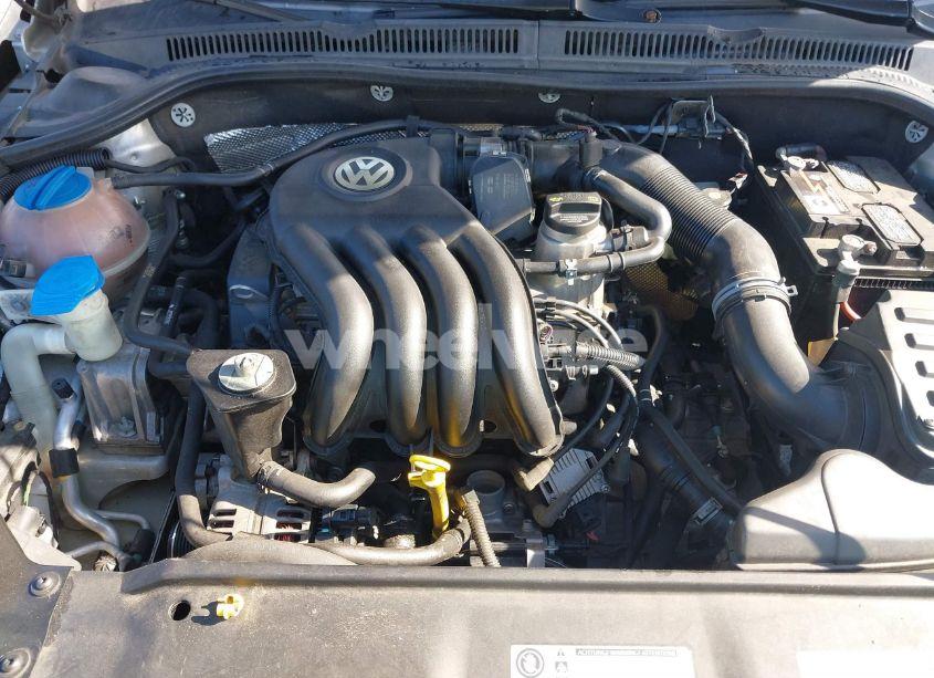 Photo 10 of 2014 Volkswagen Jetta 2.0L S (VIN 3VW2K7AJ3EM207910)