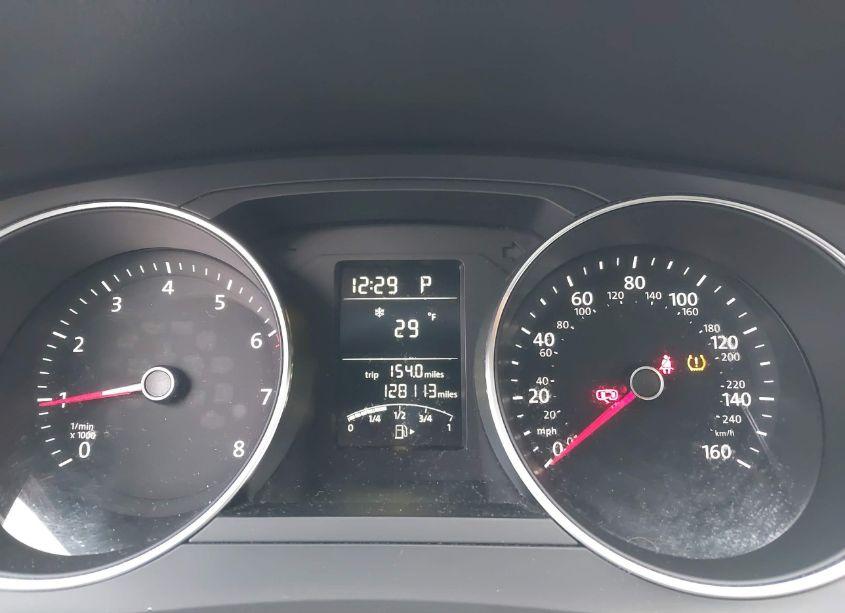 Photo 7 of 2015 Volkswagen Jetta 2.0L S (VIN 3VW2K7AJ3FM250001)