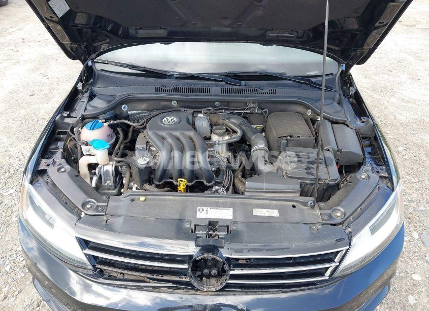 Photo 10 of 2015 Volkswagen Jetta 2.0L S (VIN 3VW2K7AJ3FM296508)