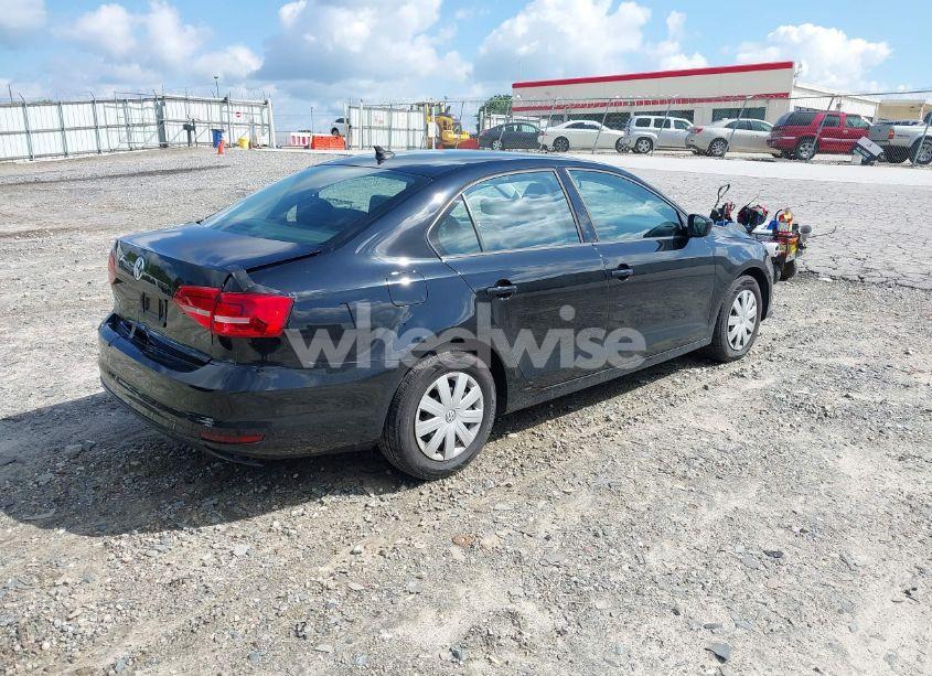 Photo 4 of 2015 Volkswagen Jetta 2.0L S (VIN 3VW2K7AJ3FM296508)