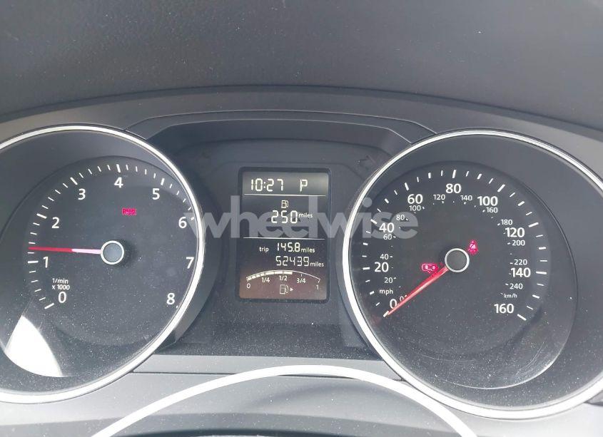 Photo 7 of 2015 Volkswagen Jetta 2.0L S (VIN 3VW2K7AJ3FM296508)
