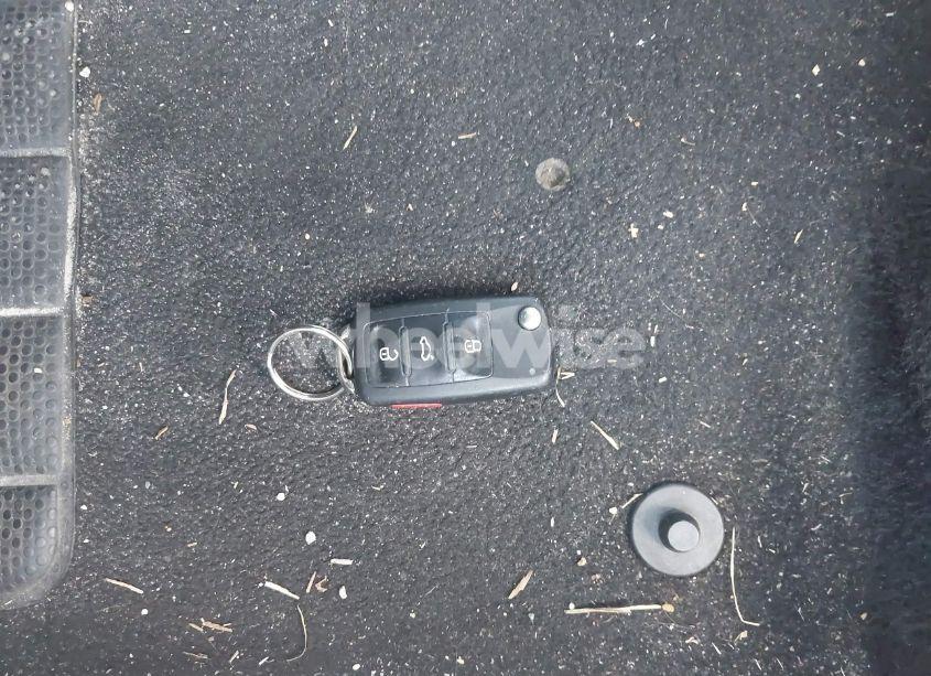 Photo 11 of 2015 Volkswagen Jetta 2.0L S (VIN 3VW2K7AJ3FM358019)