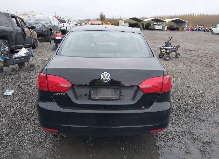 Photo 16 of 2012 Volkswagen Jetta 2.0L S (VIN 3VW2K7AJ4CM309956)