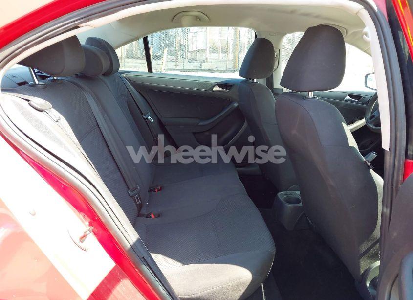 Photo 8 of 2012 Volkswagen Jetta 2.0L S (VIN 3VW2K7AJ4CM416389)