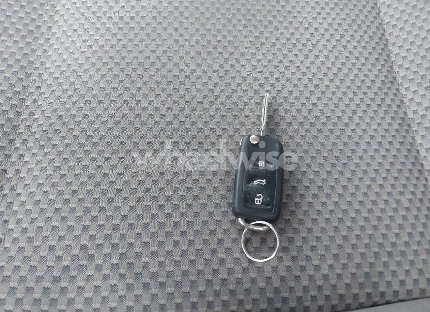 Photo 11 of 2013 Volkswagen Jetta 2.0L S (VIN 3VW2K7AJ4DM214606)