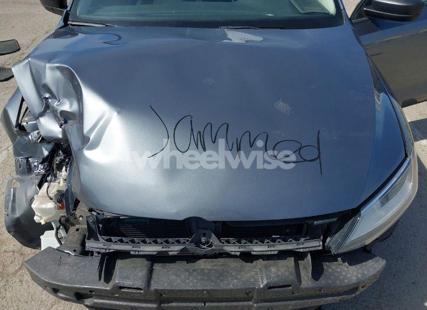 Photo 10 of 2013 Volkswagen Jetta 2.0L S (VIN 3VW2K7AJ4DM369446)