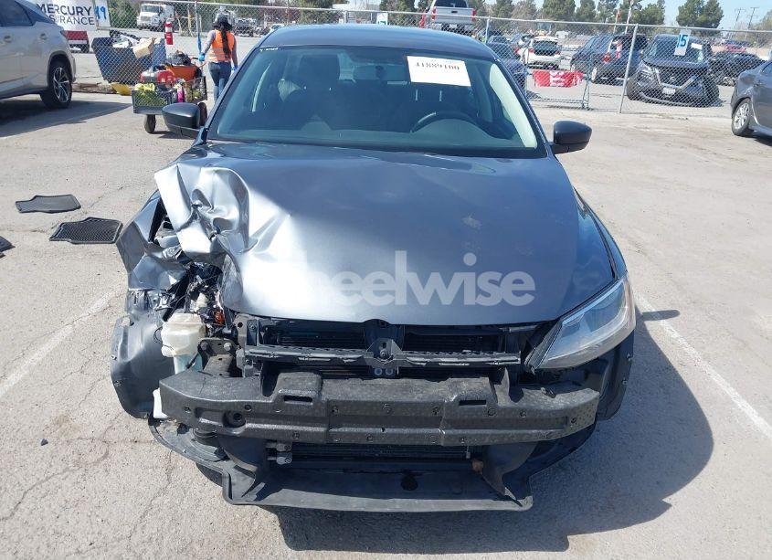 Photo 13 of 2013 Volkswagen Jetta 2.0L S (VIN 3VW2K7AJ4DM369446)