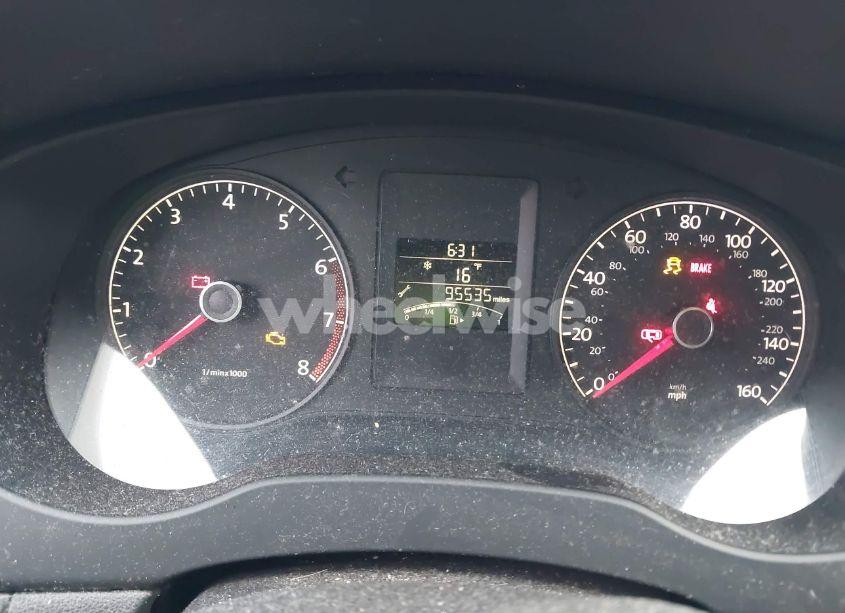 Photo 7 of 2014 Volkswagen Jetta 2.0L S (VIN 3VW2K7AJ4EM248191)