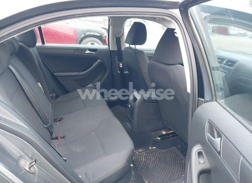 Photo 8 of 2014 Volkswagen Jetta 2.0L S (VIN 3VW2K7AJ4EM248191)