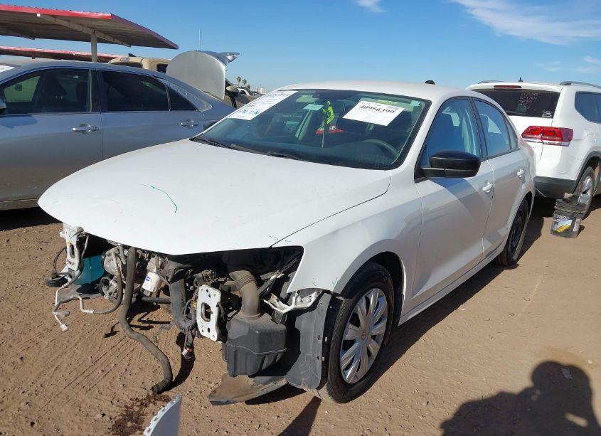 Photo 2 of 2014 Volkswagen Jetta 2.0L S (VIN 3VW2K7AJ4EM332155)