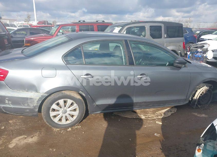 Photo 13 of 2014 Volkswagen Jetta 2.0L S (VIN 3VW2K7AJ4EM367021)