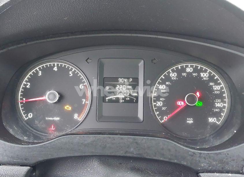 Photo 16 of 2014 Volkswagen Jetta 2.0L S (VIN 3VW2K7AJ4EM382439)