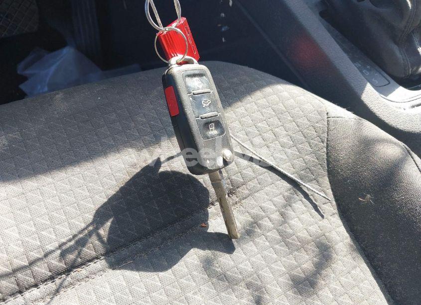 Photo 11 of 2015 Volkswagen Jetta 2.0L S (VIN 3VW2K7AJ4FM269107)