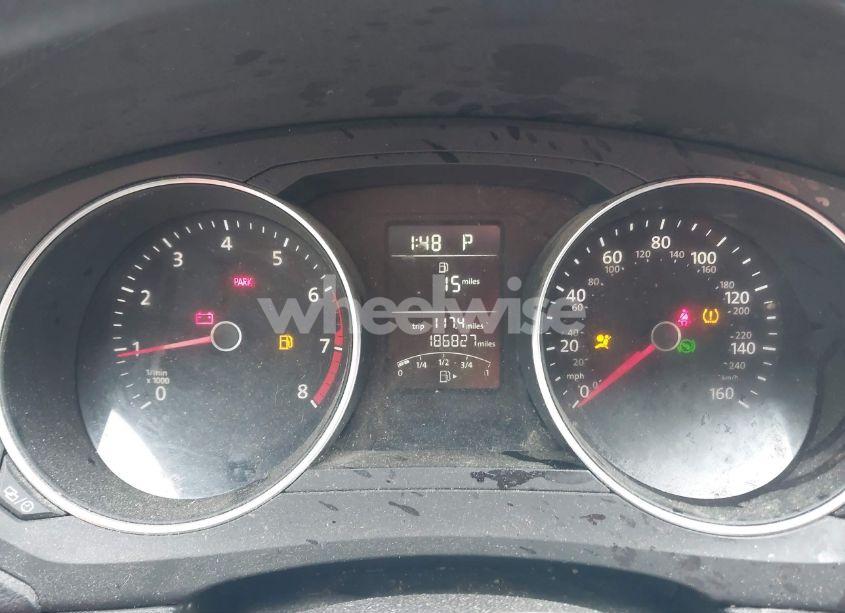 Photo 7 of 2015 Volkswagen Jetta 2.0L S (VIN 3VW2K7AJ4FM284464)