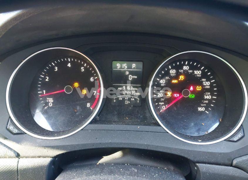 Photo 7 of 2015 Volkswagen Jetta 2.0L S (VIN 3VW2K7AJ4FM325319)