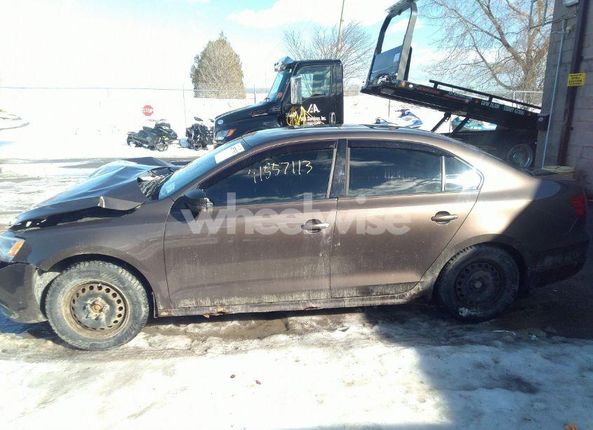 Photo 15 of 2012 Volkswagen Jetta 2.0L S (VIN 3VW2K7AJ5CM307665)