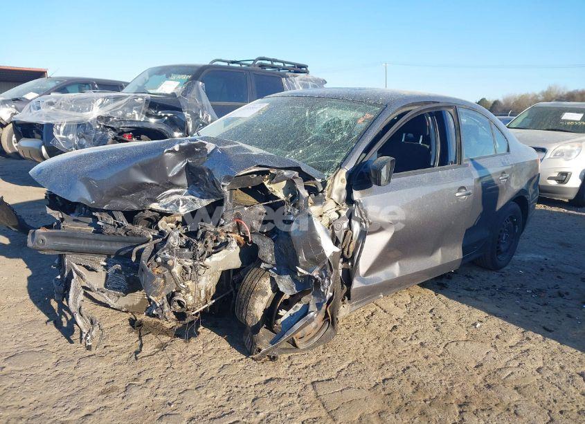 Photo 2 of 2012 Volkswagen Jetta 2.0L S (VIN 3VW2K7AJ5CM321646)