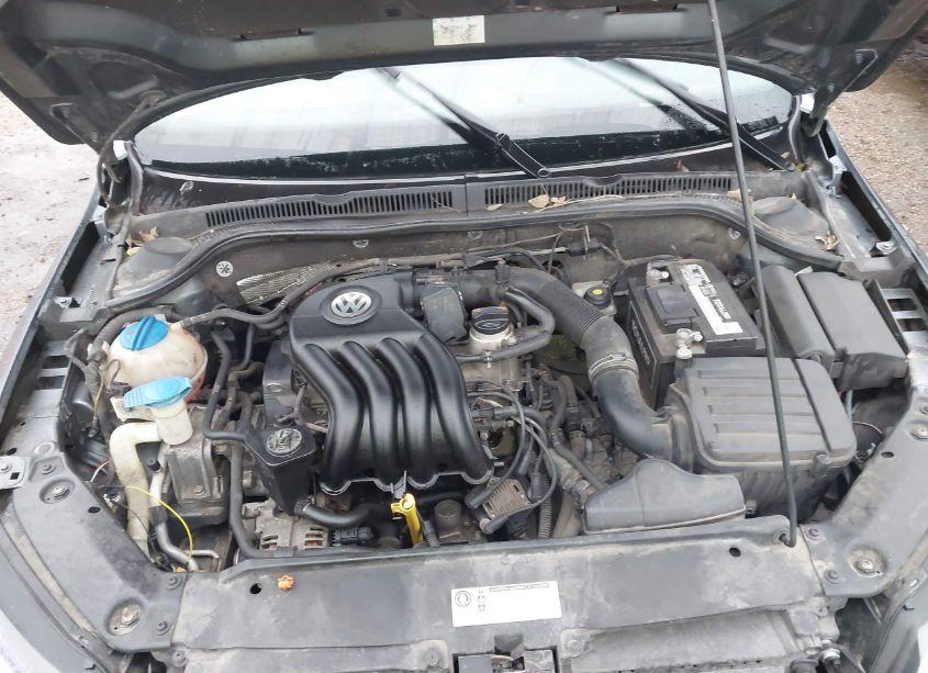 Photo 10 of 2012 Volkswagen Jetta 2.0L S (VIN 3VW2K7AJ5CM347812)