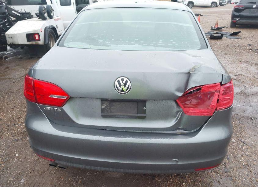 Photo 6 of 2012 Volkswagen Jetta 2.0L S (VIN 3VW2K7AJ5CM347812)